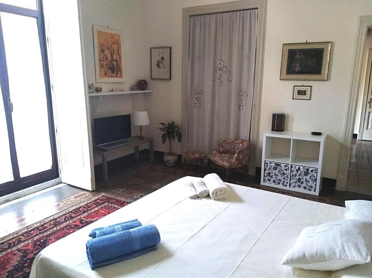 L'Oasi Di Sofia Appartamento Turistico Etnea Cavour Bellini Катания Экстерьер фото